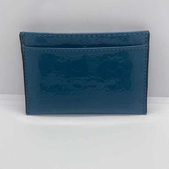 ⭐️COACH⭐️Embossed Liquid Gloss Card Case in Teal/Like New - Picture 2 of 4